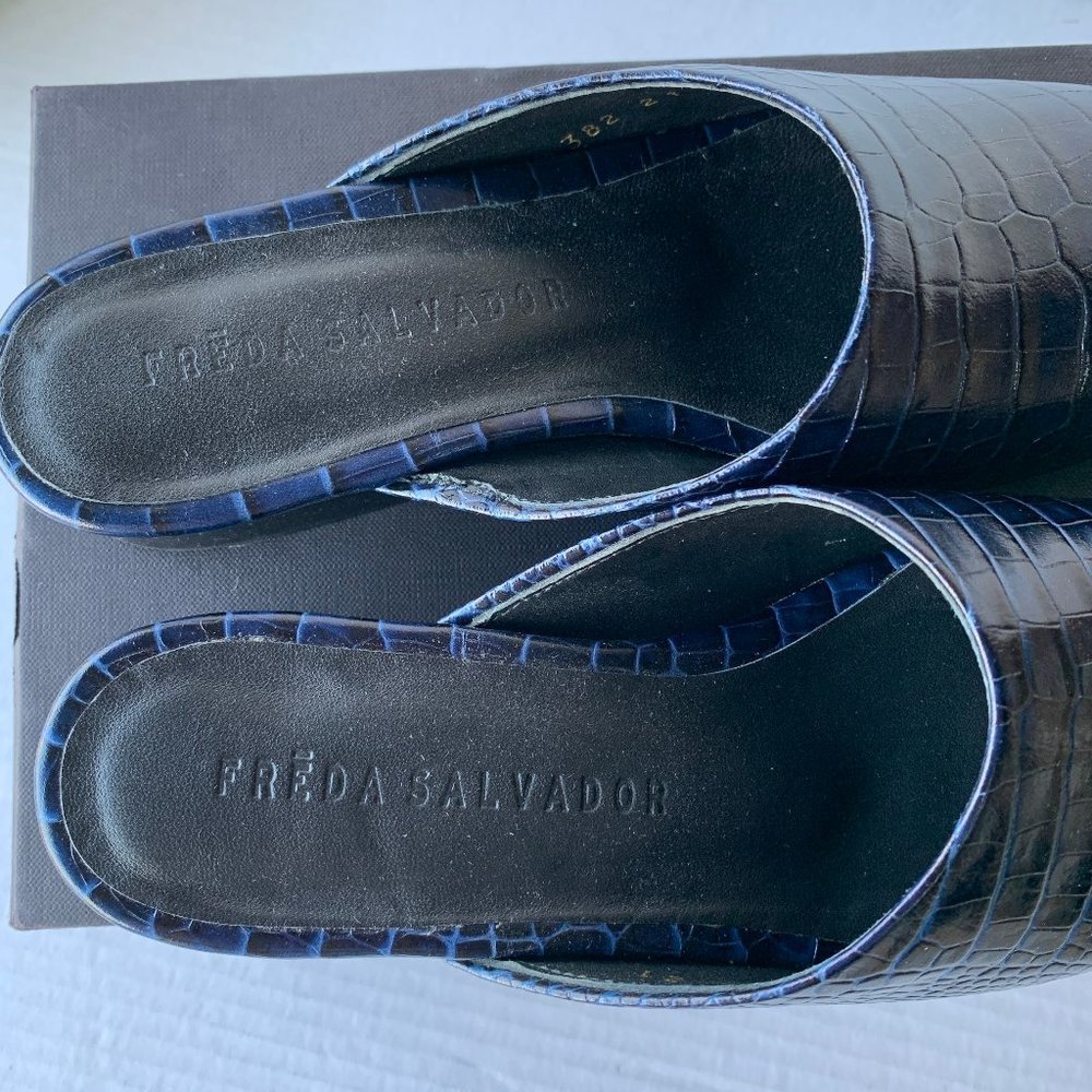 Freda Salvador Lay Croc Embossed Slip On Mules Ink - Picture 7 of 12